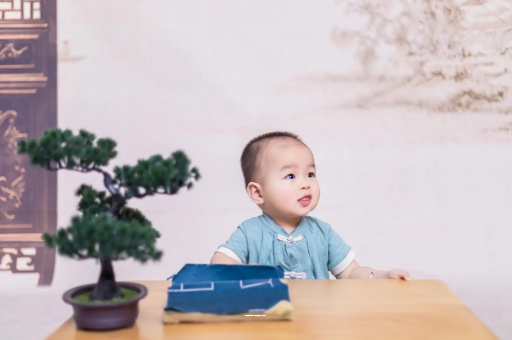 安顺怀孕为啥肚子会长毛